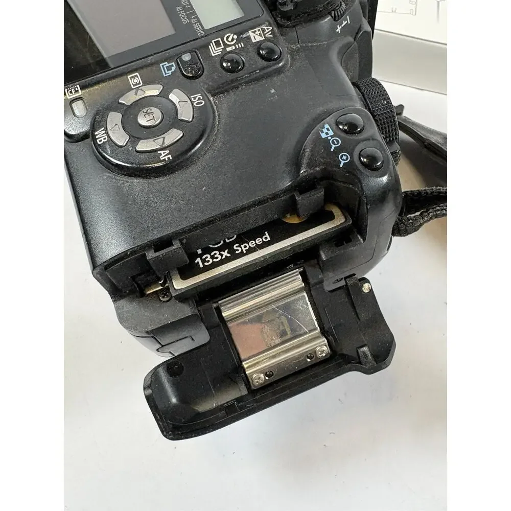 Canon EOS Digital Rebel XT 350D DSLR Camera Body Tested Battery Charger